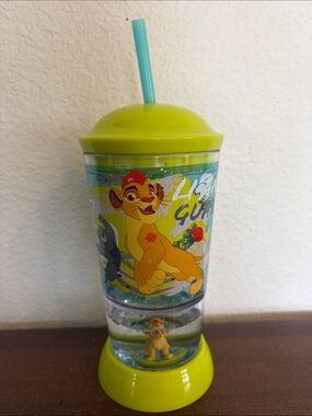 Disney Lion King Lion Guard Green Kids Snow Globe Tumbler with Straw